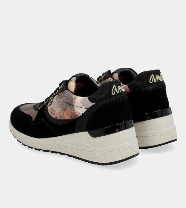 Anekke Black Padded Sports With Wedge Cipő | HSWU50196
