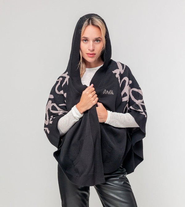 Anekke Black Poncho-style Kabát | MRGI15760