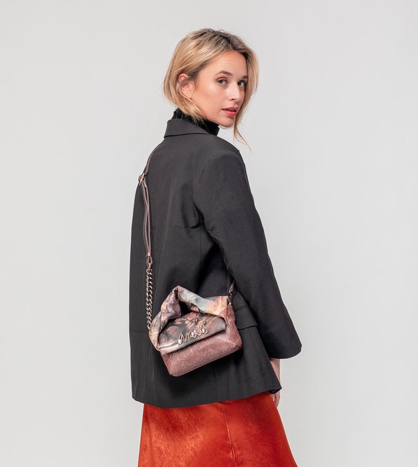 Anekke Land With Flap Closure Kézitáska | DLYW46308