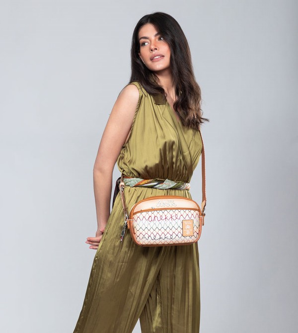 Anekke Magic Souls Oval Crossbody Táska | AVRX82456