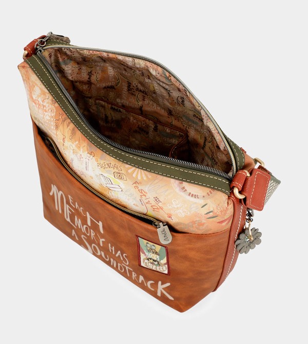 Anekke Peace & Love Camel Large Crossbody Táska | DVMI92548