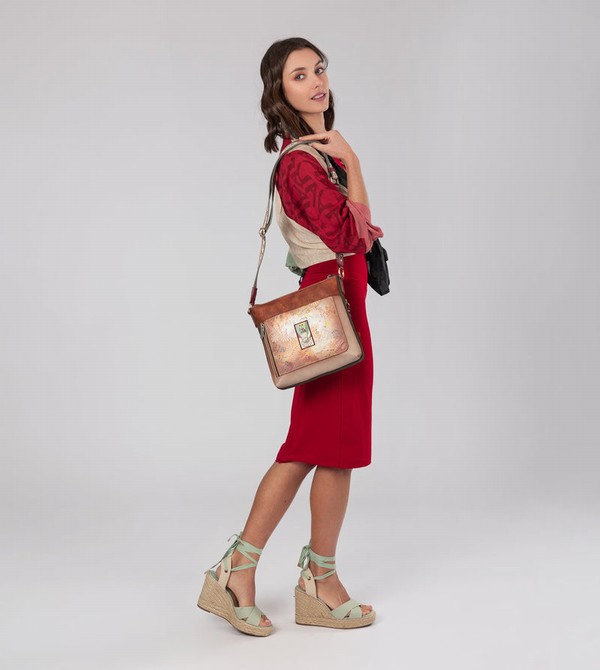 Anekke Peace & Love Camel Square Crossbody Táska | FKXS04236
