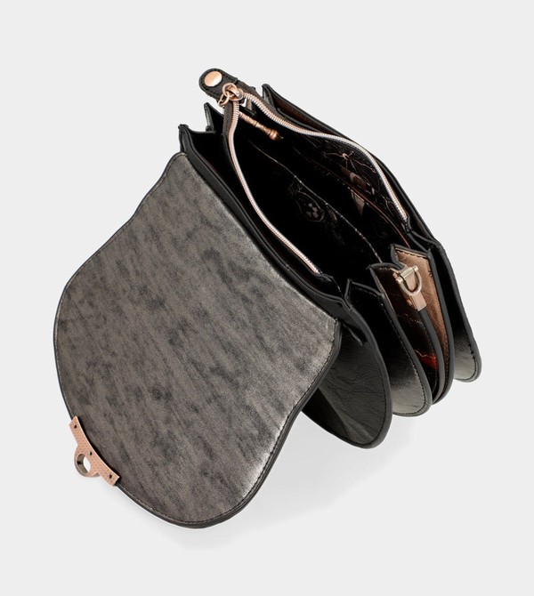 Anekke Shōen Oval With Flap Crossbody Táska | SPXK54862
