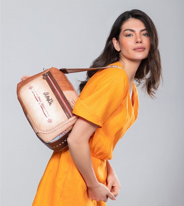 Anekke Tribe Large With Strap Válltáskák | HPKZ15693