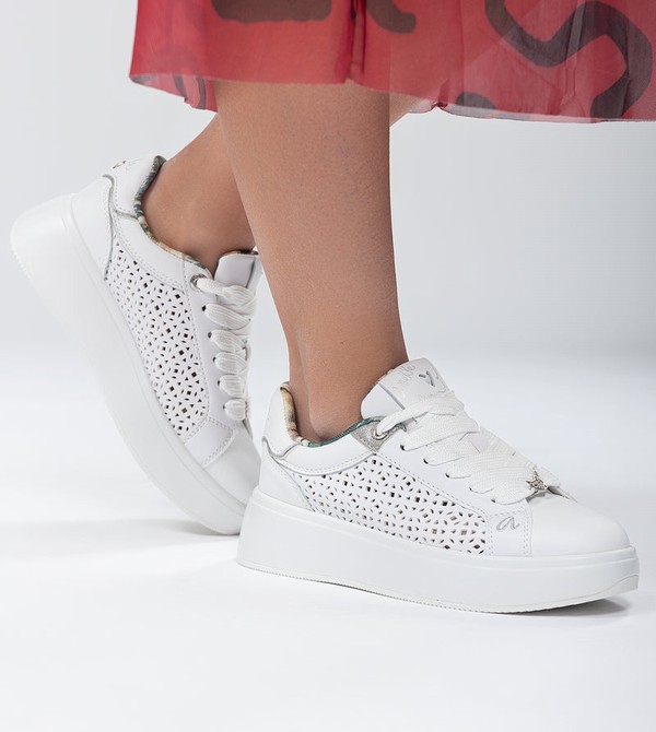 Anekke White Spotted Cipő | HNZQ71208
